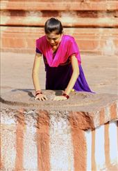 Devotions, Virupaksha Temple, Hampi: by vagabondstoo, Views[502]