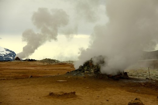 Steam vents, Namafjall Geothermal Area