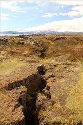 Tectonic separation of American and European plates, Thingvellir National Park: by vagabondstoo, Views[488]