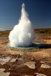 Strokkur Geyser, Geysir: by vagabondstoo, Views[457]