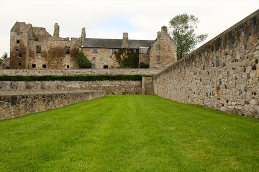 Araberdour Castle and Gardens