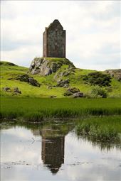 Smailholm Tower: by vagabondstoo, Views[533]