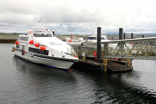 Ferry to Iinnishmore