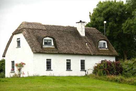 Thatch cottage, Dunclaire