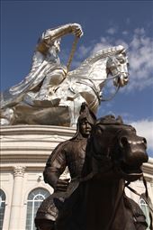 Chingis Khan statue: by vagabondstoo, Views[392]