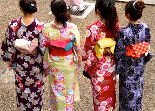 Kimonos, Kiyomizu-dera, Kyoto