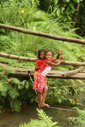 Filippina Wallendas, Sabang, Palawan