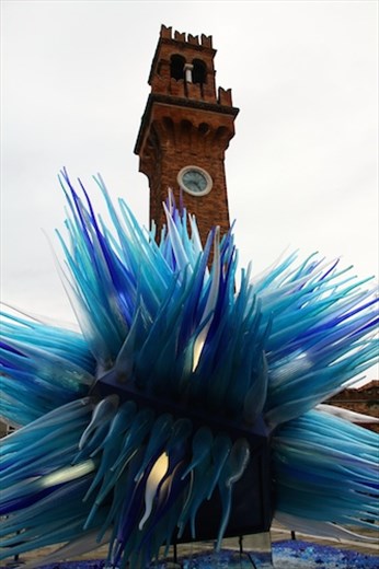 Glass monument, Murano