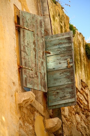 Open shutters, Corfu