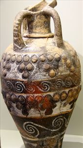 Amphora from Knossos, Archeological Museum, Heraklion: by vagabondstoo, Views[502]