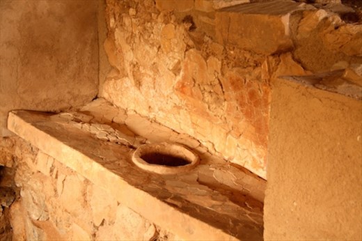 Minoan loo, Zakros
