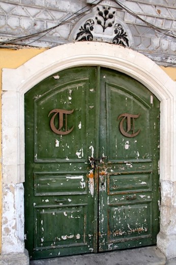 Green door, Larnaka