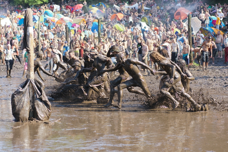 There is only one thing that is better for cooling ones body than water... Mud. 