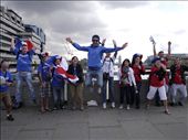 In London, we find a lot of visitors to support our task, let's jump!: by vannehe, Views[281]