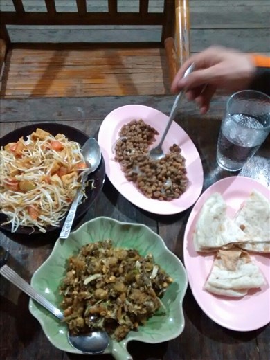 Much needed and deserved feast after we arrived in Mae Sot at Borderline Cafe. Hoping this is typical of the veg food in Myanmar, Was delish!