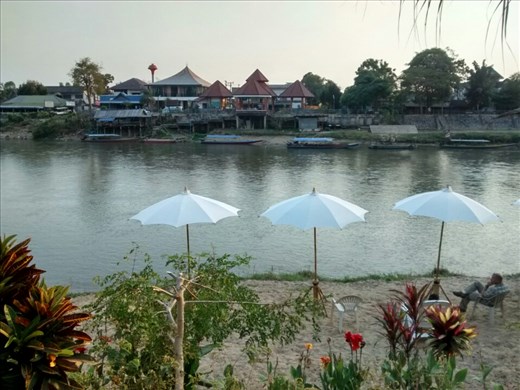 View from guesthouse in Thaton. Very nice :)
Owner calls it 