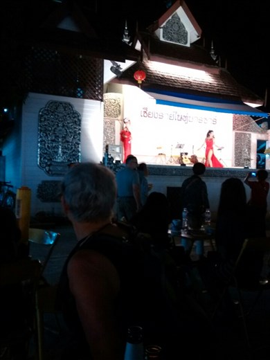 The show was a bit of a disappointment. Womp womp
