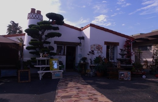 San Clemente the buildings are beautiful, traditional colonial Mexican influence