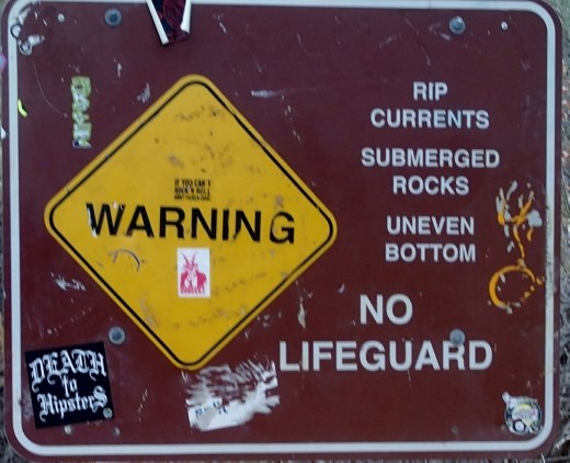 Bodes well....warning signs on the route down to Trestles