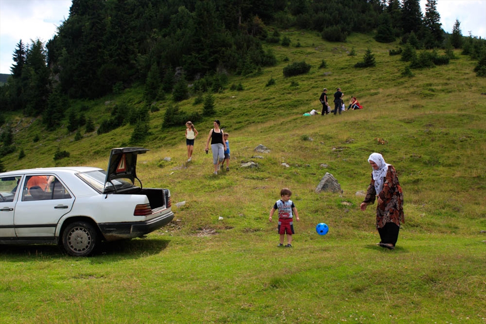 There will always be visitors who will enjoy in this beautiful nature, breading fresh air, eating home baked pies and talking to friends. They will have to make a living example how nature should be appreciated for all human beings. 