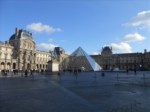 Louvre Museum