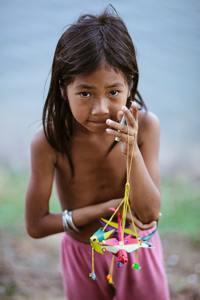 School from 6am to 11am, and the rest of the day til 5pm is spent selling paper origami birds.

Sras Srang, Cambodia.