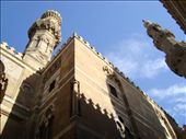 Al-Azhar Mosque is one of the most important mosques in Egypt, the most famous in the Muslim world. A collector and the University for more than a thousand years, although it was established for the purpose of disseminating Shi'ism when Egypt was opened by the essence of Sicilian commander Muizz first Fatimid caliphs in Egypt, but it is currently taught by Sunni Islam. Having founded the city of Cairo embarked on the establishment of Al-Azhar mosque and completed in the month of Ramadan in the year 361 AH = 972 m is the first mosque constructed in the city of Cairo is the oldest impact the Fatemi based in Egypt. The historians have disagreed in the naming of this mosque, and it is likely that the Fatimids HH-Azhar named after Fatima Zahra daughter of the Prophet and a tribute anniversary.
Is a mosque and university in Cairo, Egypt, built by the essence of Sicilian writer (Sicilian Elias): by vision18, Views[2192]