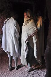 Fulfilling vows, prayers have to walk for days even weeks barefoot causing foot swelling.: by vito-stef, Views[617]