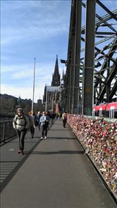 by walkersgowandering, Views[200]