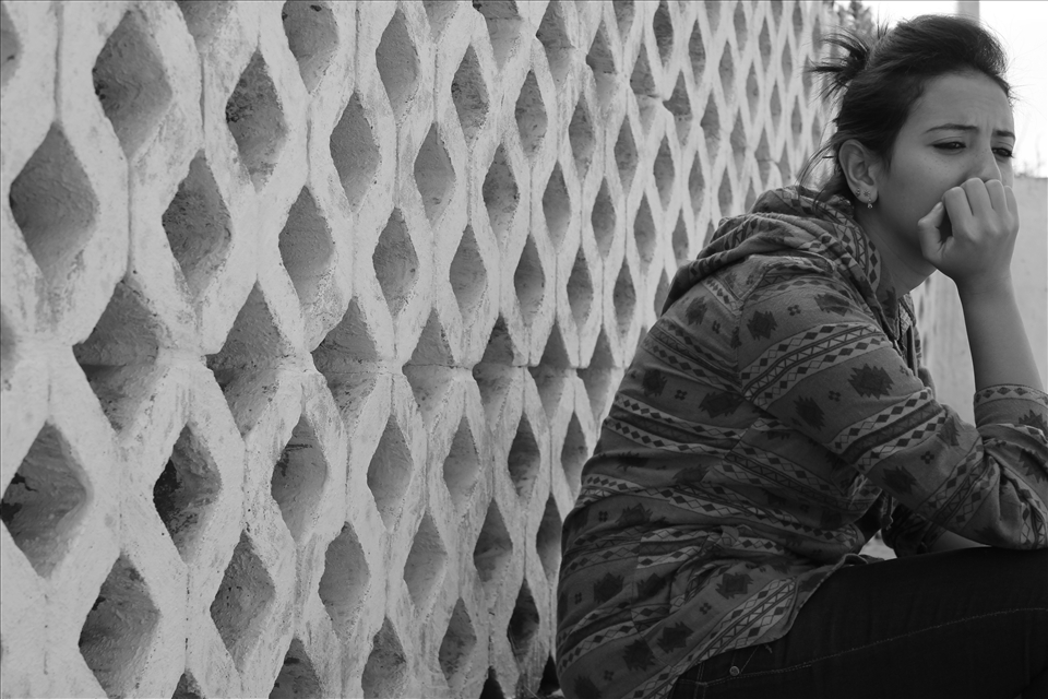 Taking a white and black rest