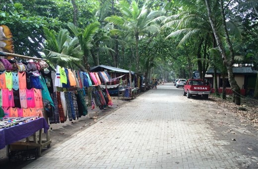 vendors along the beach
