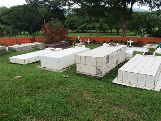 typical cemetery on the drive to Montezuma 