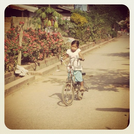 Life across the river, Luang Prabang