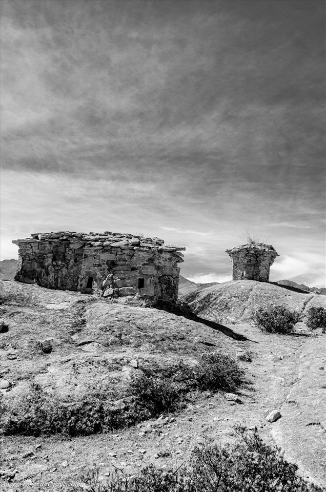 Chullpas - sacred grounds of the WARI 