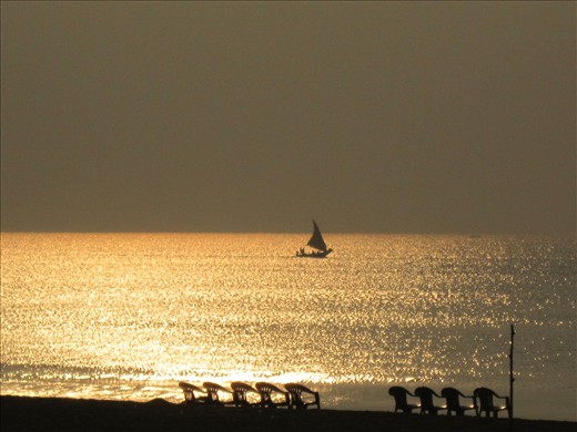 Waiting and Setting Sail : Upon a Thousand Sparkling Molten Suns on the Bay of B