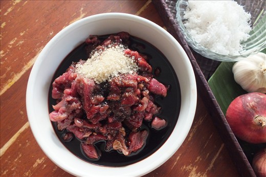 Tenderloin slices in a sweet and thick soy sauce marinade.