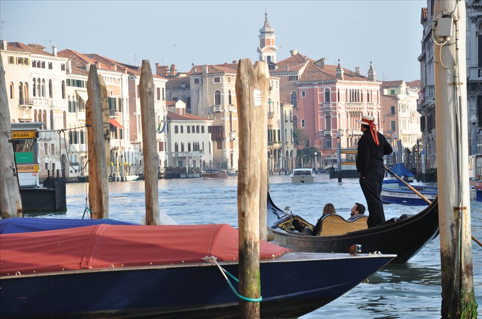 First images of the Canal Grande. A news for my eyes.