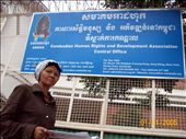 it’s almost 10 years now that she searches tirelessly for justice after a wealthy family claim ownership and build house on a land that she believe is belong to her father and has cleared the bushes to plant vegetables. : by we-are-family, Views[631]