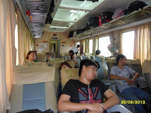 Train travel to Hue