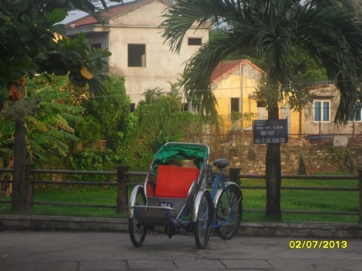 Lonely cyclo at 5.30am. Hoi An