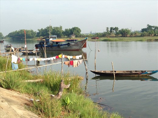 Morning ride on Cam Kim Island. Check out the washing drying. 