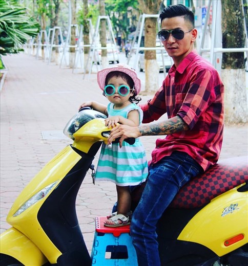 Fashion conscious even at this young age. 