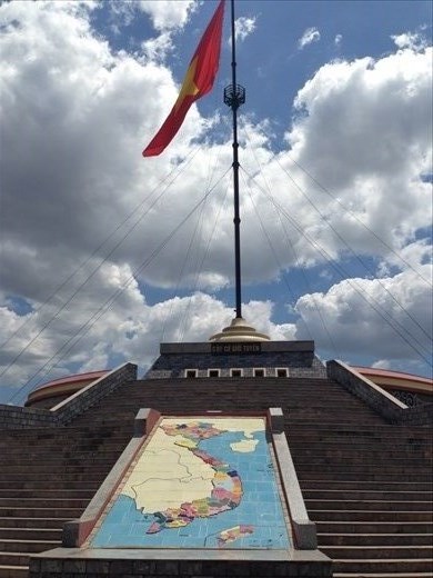 The piece of land that was fought over now has a monument. 