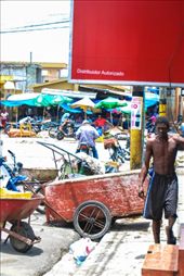 partial view of the local market: by wfotox, Views[152]
