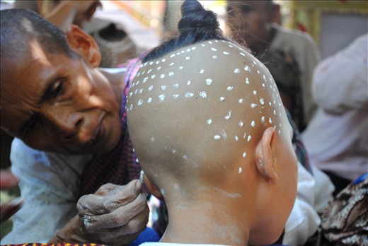 Monk initiation ceremony - Siem Reap, Cambodia 