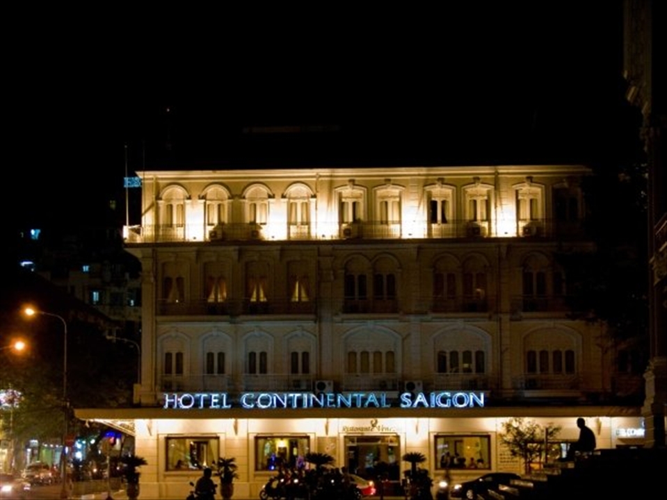 lost in saigon - sit alone in the middle of the history