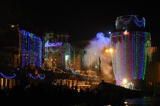 Because Diwali is celebrated on the new moon the sky is eerily dark compared to the rest of the lit up city. Each family decorates their homes from top to bottom in string lights and candles, accompanied by fireworks and music. I have never been around so much noise and light at the same time. The air is heavy with the smell of smoke and fire, so much so that in the morning I could not see from my house to the temple across the street. The sounds of gleeful shouting and REALLY loud fireworks from over 1 million people were incredible. 