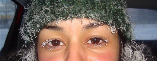 Freezing the path of northern lights