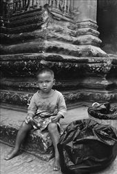 This look in his eyes is fascination, i had just showed him a photo of himself : by world2world, Views[339]