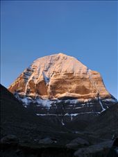 Early morning shine, the 'Golden Face' of Mount Kailash, sacred mountain : by world_traveller, Views[1329]